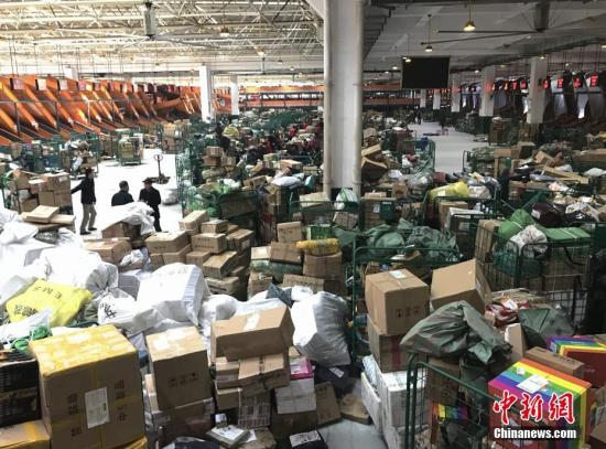 部分快递企业快件积压无人派送 国家邮政局关注
